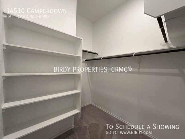 Building Photo - "Spacious 4-Bedroom Haven with 3 Full Bath...