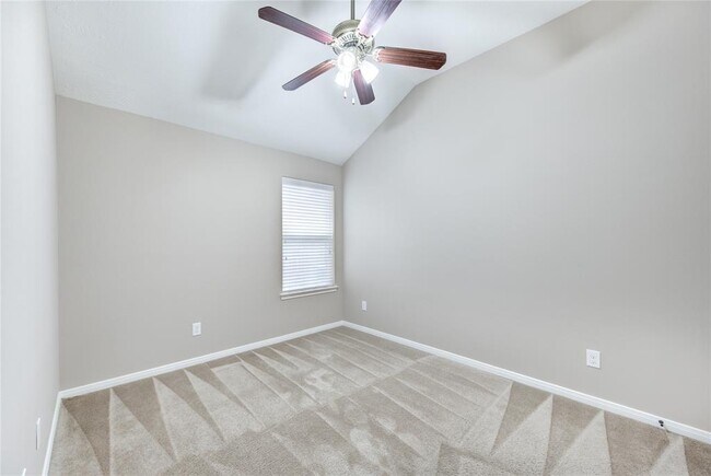 Building Photo - 5806 Cedar Field Way