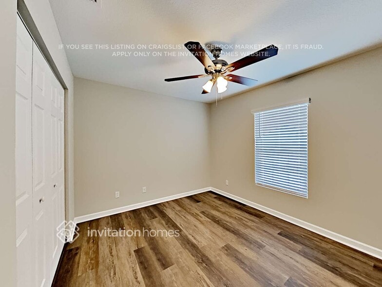 Building Photo - 347 NW Bayshore Blvd