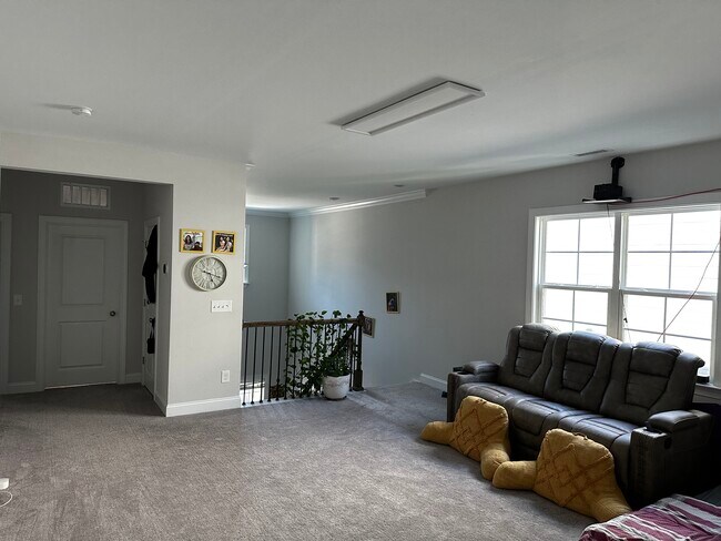 Building Photo - 6013 Balance Ct
