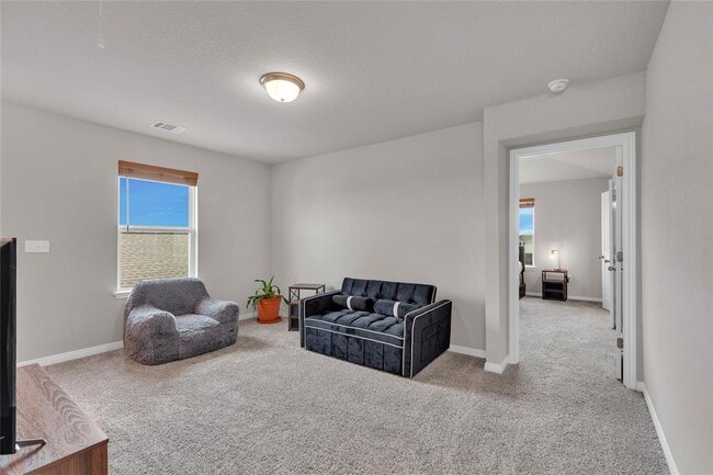 Building Photo - 6401 Night Chinook Dr