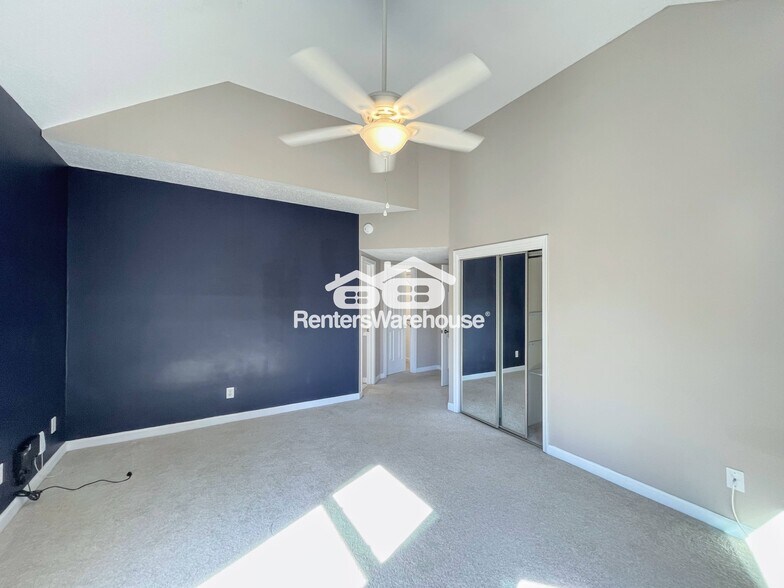 Building Photo - 2304 Beach Haven Dr