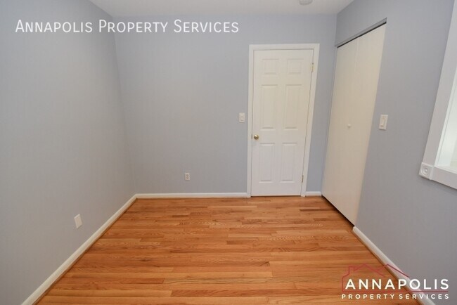 Building Photo - 90 Avondale Cir