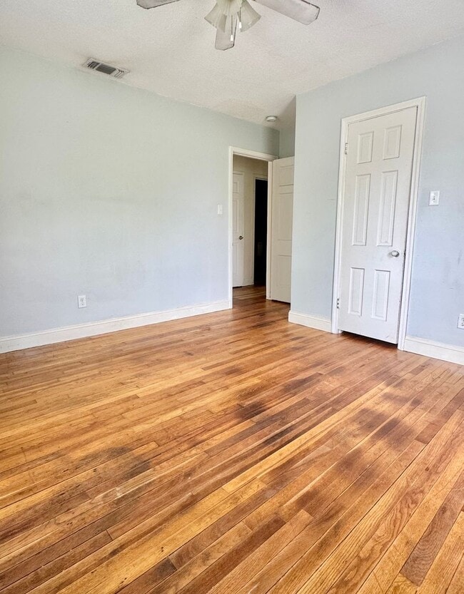 Building Photo - COMING APRIL 2026 - Charming Santa Rite Duplex! Yard Maintenance + Water/Sewer/Trash Included!