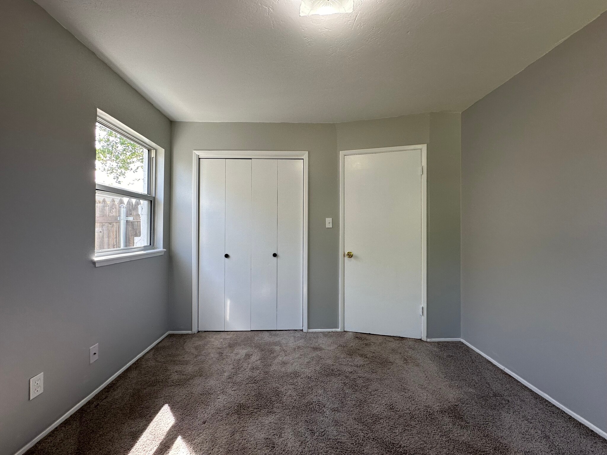 Building Photo - 5111 Benton Dr