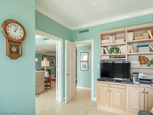 Building Photo - 3971 Gulf Shore Blvd N