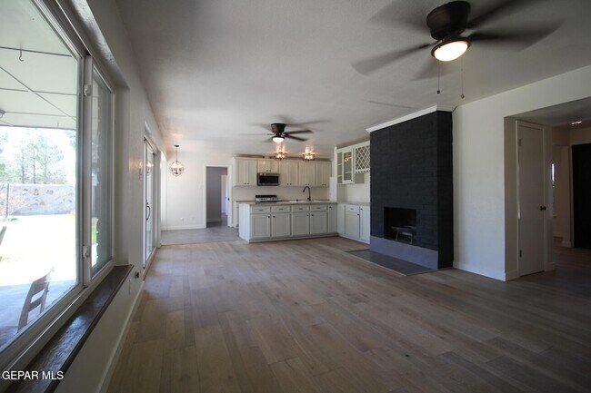 Building Photo - 19014 Armington Dr