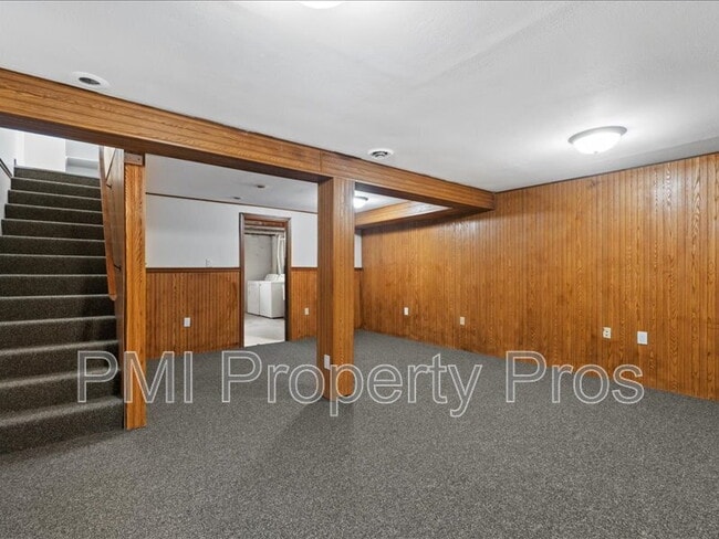 Building Photo - 8148 S 88th St