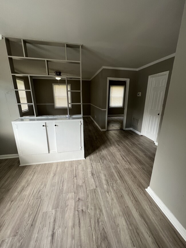 Building Photo - 113 Terrace Dr
