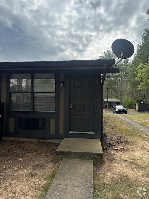 Building Photo - 3705 Adkisson Dr