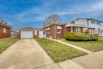 Building Photo - 3970 11th St