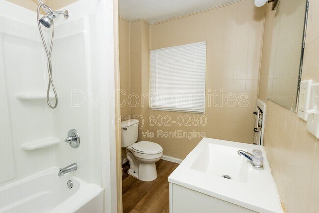 Building Photo - 243 Wildwood Ave