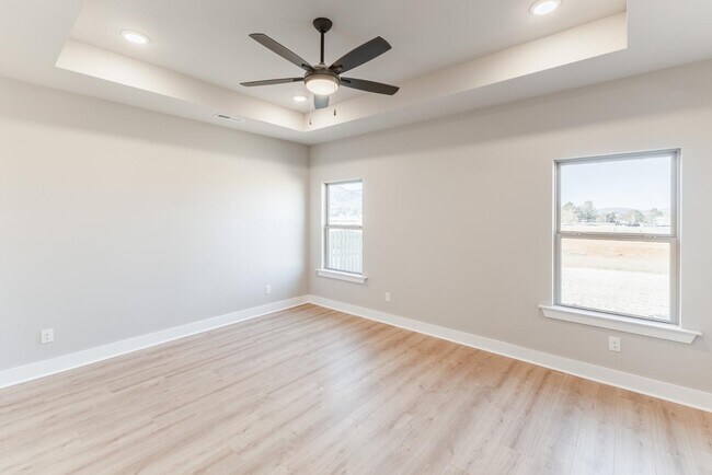 Building Photo - 6030 Margie Collins Dr SE