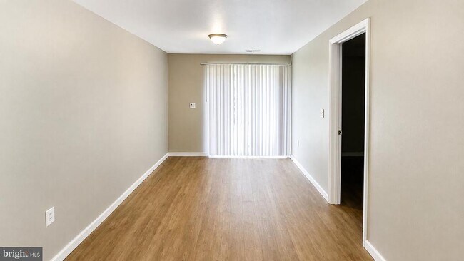 Building Photo - 4105 Farmer Pl