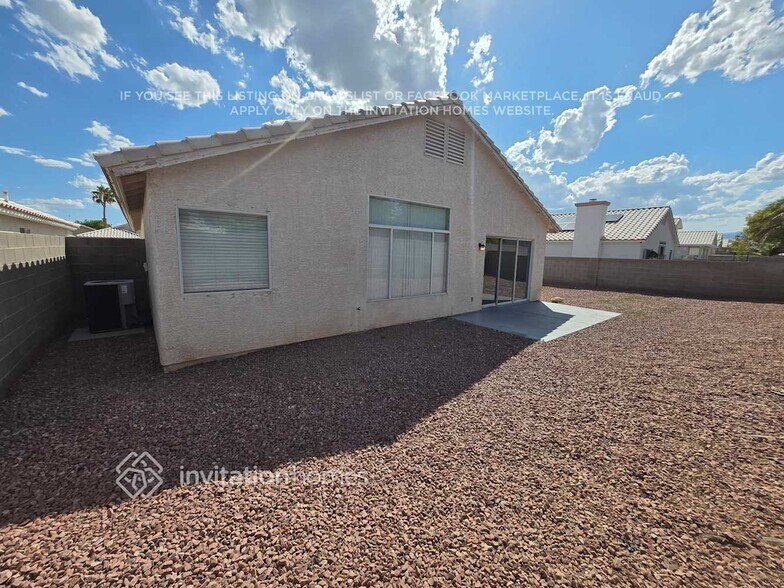 Building Photo - 1718 Watercreek Dr