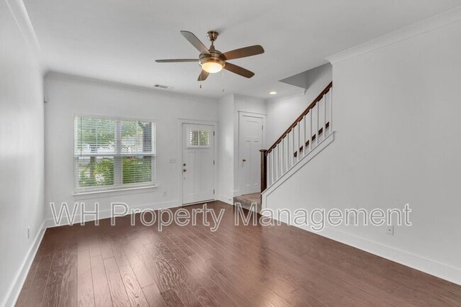 Building Photo - 1525 57th Ave N