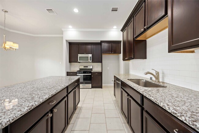 Building Photo - 3450 Talia Wood Ct