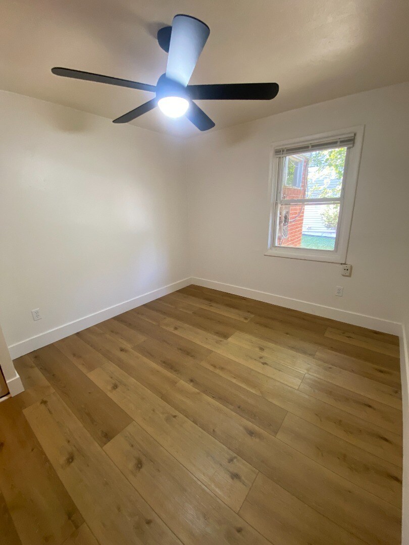 Building Photo - 120 Bellerive Blvd