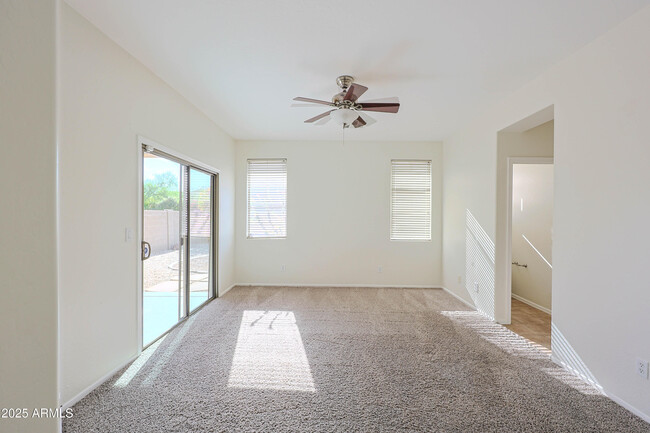 Building Photo - 39904 N Bell Meadow Trail