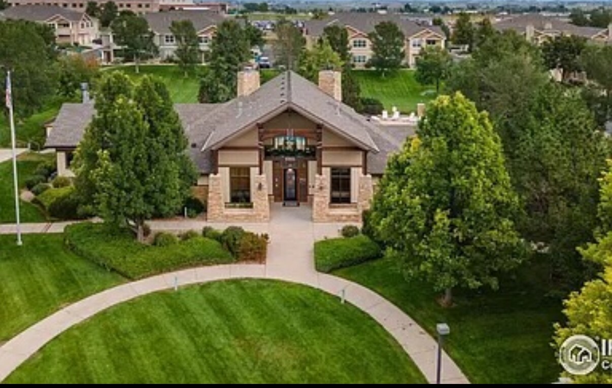 Building Photo - 6603 W 3rd St