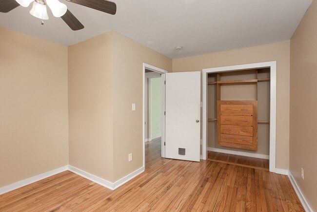 Building Photo - Beautiful and Spacious 5 Bedroom + 3 Bath Home w/ Office close to Downtown!