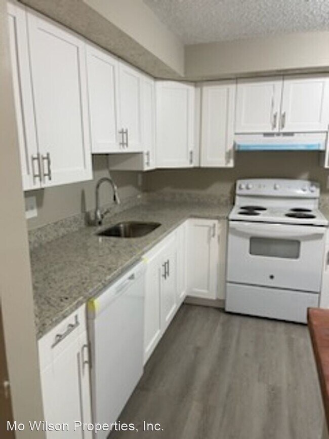 Building Photo - 3 br, 2.5 bath House - 3422 Belfry Lane