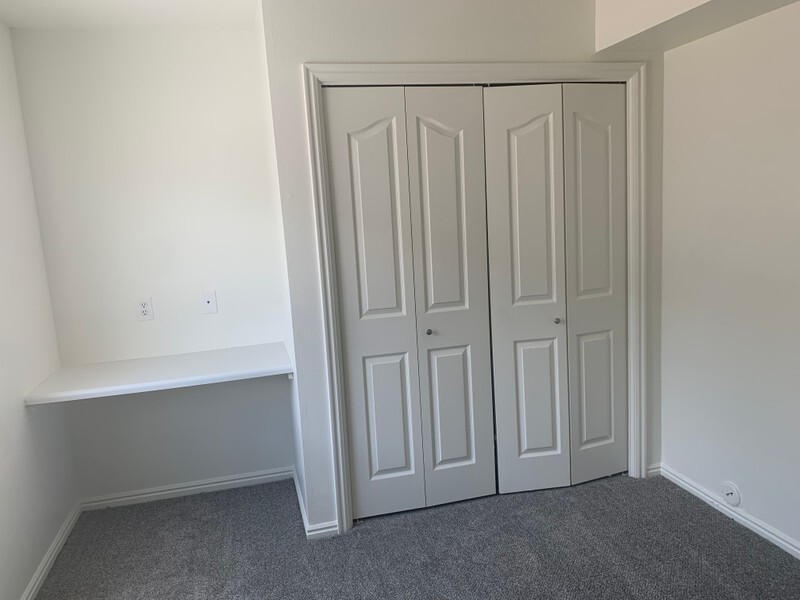 Building Photo - 1396 N 625 W