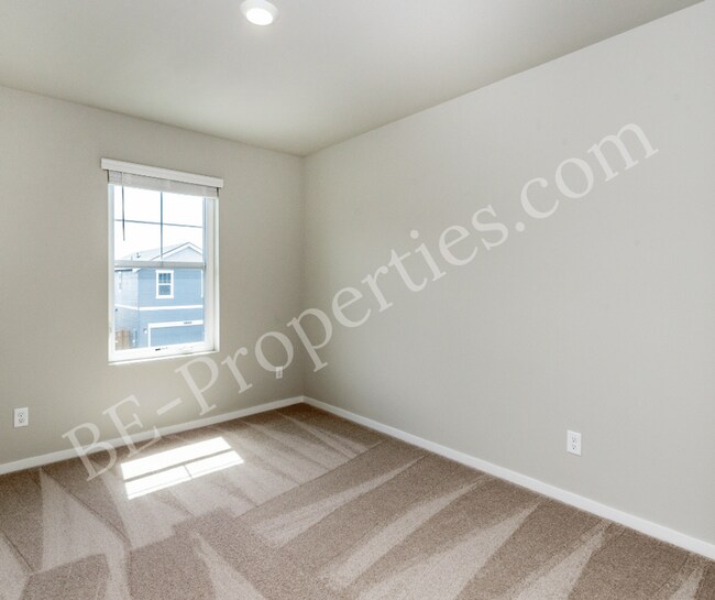 Building Photo - Tehaleh New Construction