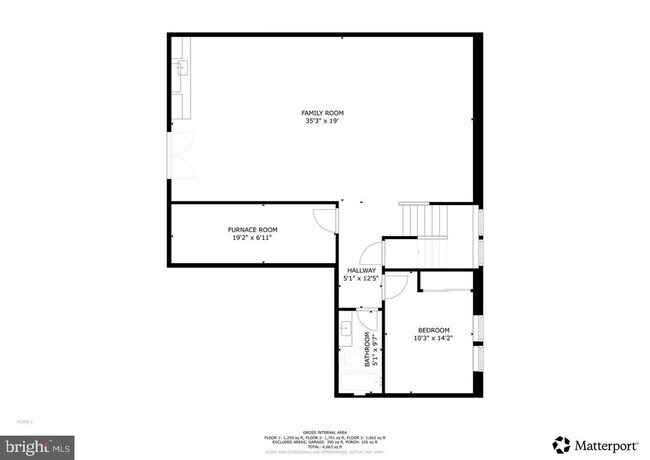 Building Photo - 4626 Brooks St NE
