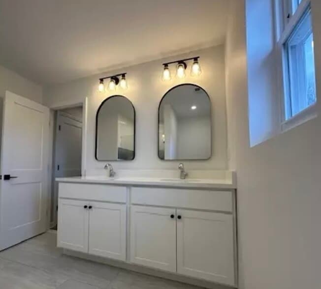 Primary Bath - 62 Soundview Ave