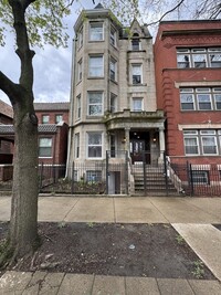 Building Photo - 3550 S King Dr