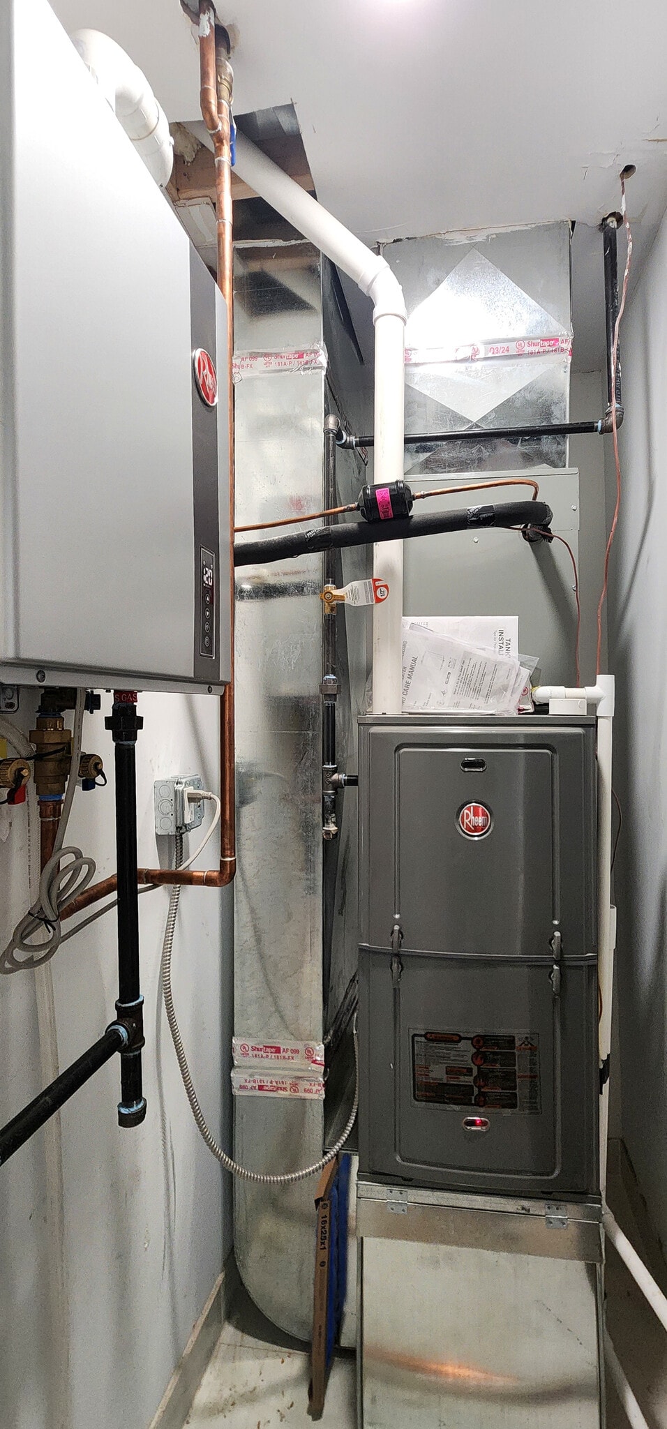 Building Photo - 2552 S Central Park Ave