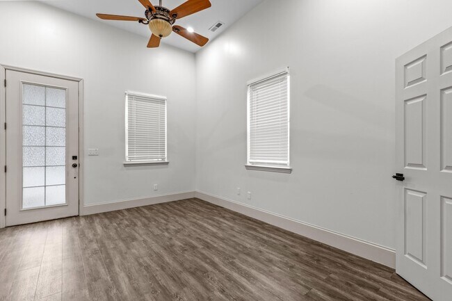 Building Photo - 3118 New York Ave