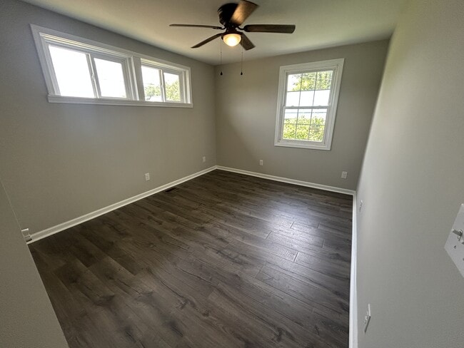 Building Photo - 113 Scenic View Rd