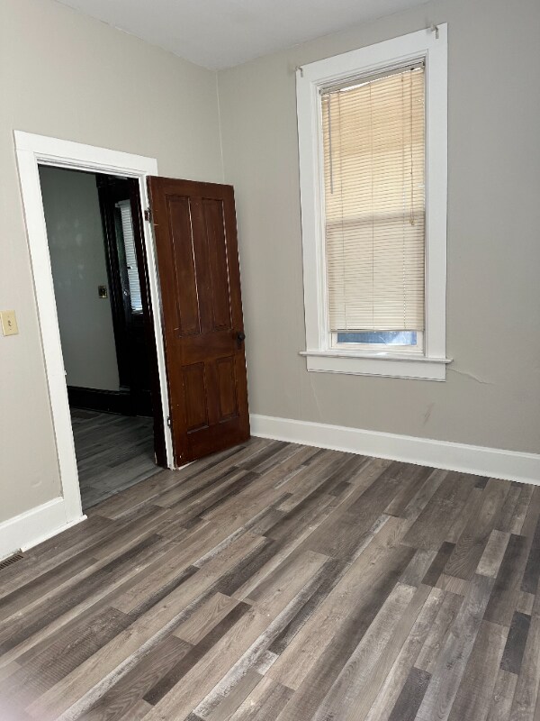 Building Photo - 929 Redfield St