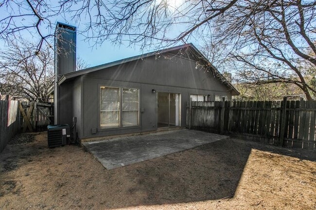 Building Photo - 7508 St Amant Pl