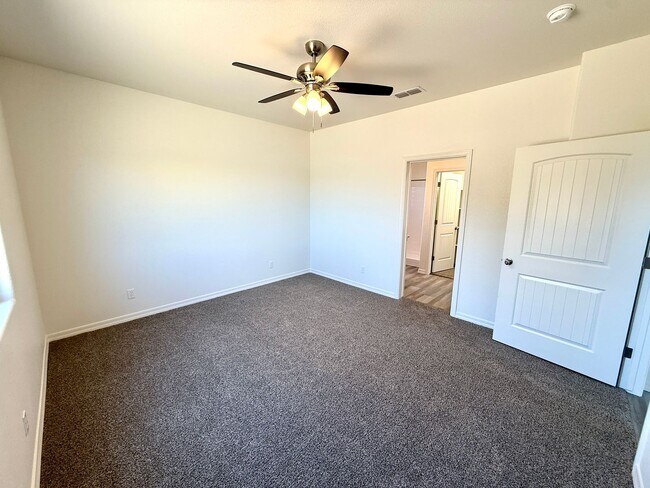 Building Photo - Beautiful New Construction 3 Bedroom Home ...