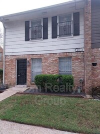 Building Photo - 1846 Hollister St