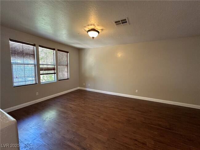 Building Photo - 7878 Langara Ave