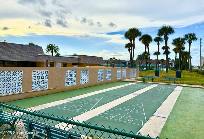 Building Photo - 2700 N Hwy A1A