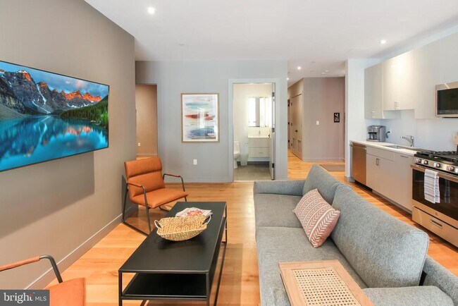 Building Photo - 448 K St NW