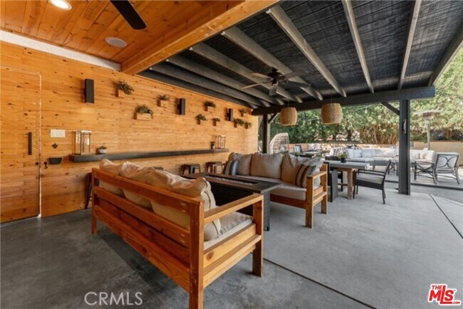 Building Photo - 2729 Parton Cir