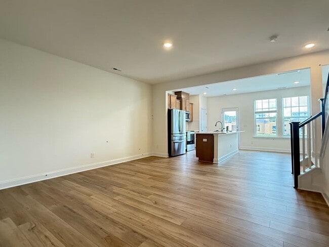 Building Photo - 3 Bedroom One Garage Single Family