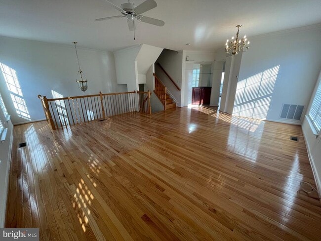 Building Photo - 6256 Shackelford Terrace