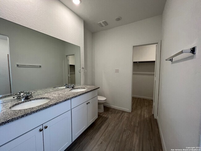 Building Photo - 446 Fairy Duster Dr