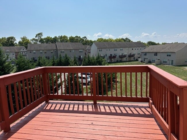 Building Photo - 6443 Creekbend Dr