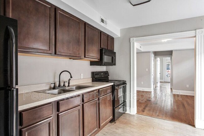 Building Photo - 711 Chimborazo Blvd