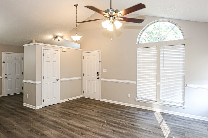 Building Photo - 3506 Southern Ginger Dr