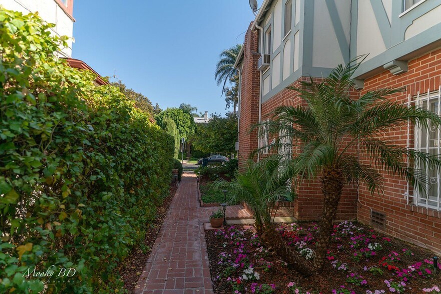 Building Photo - 1207 S Orlando Ave