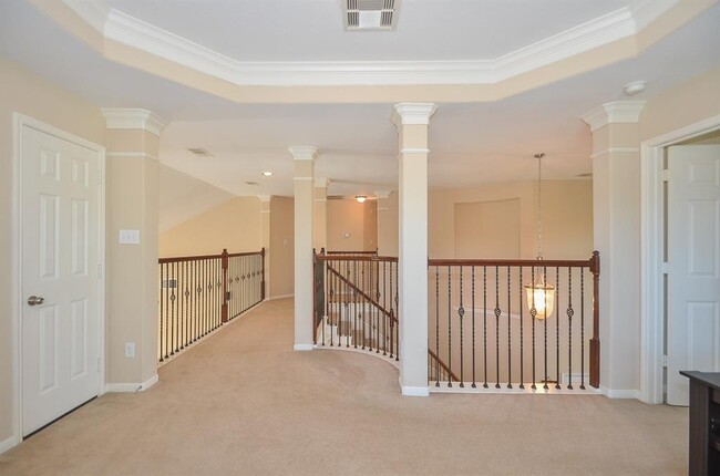 Building Photo - 6134 Vadini Shores Ln
